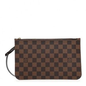 Louis Vuitton pouch wristlet Neverfull MM